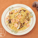 きのこと海老の塩昆布和風スパゲティ